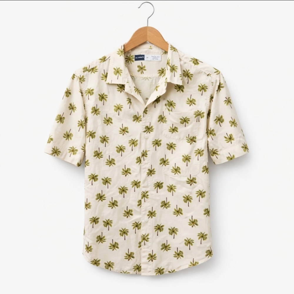 Old Navy Cream Regular Fit Built In Flex Palm Tree Mens Summer Shirt Sz XL